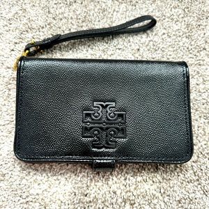 Authentic Tory Burch black wristlet